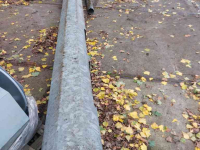 Diverse used spare-parts  MAST 2 DELEN SAMEN 18.5 METER