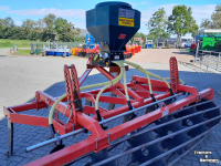 Seed drill Delimbe T5,T14,T15,T18, T20, T28 Zaaimachines granulaatstrooier