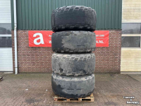 Wheels, Tyres, Rims & Dual spacers  4 banden 24x20.5