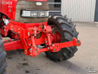 Tractor McCormick MC120