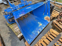 Sawdust spreader for boxes AP AS 1500 instrooibak