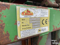 Spader machine Celli NG 310 Krukas spitmachine / Krukas Spitter