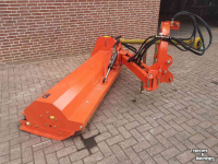 Flail mower Boxer AGF 200 Verstekklepelmaaier