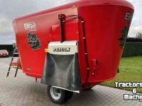 Vertical feed mixer Peecon Biga Topliner Twin Future 19