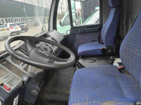 Truck MAN LE 8. 140 vrachtwagen
