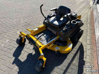 Ride-on mower Hustler Raptor Zitmaaier