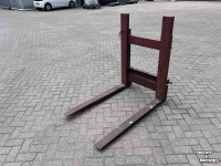 Other tree cultivation equipment and accessories  Palletvork palletdrager gebruikt
