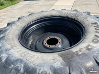 Wheels, Tyres, Rims & Dual spacers  710/70R38 + 600/65R28 Trelleborg TM800