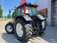 Tractor Valtra N141