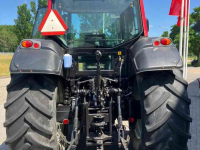 Tractor Valtra N141