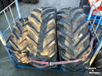 Wheels, Tyres, Rims & Dual spacers Trelleborg 650/65R38 100% + 540/65R28 100% TM 800