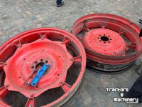 Wheels, Tyres, Rims & Dual spacers  270/95R44  11.2R44