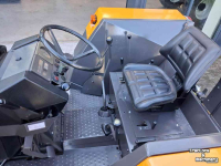 Tractor Renault 65-32ME