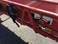 Granulate spreader Rauch UKS 3000