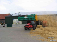 Straw spreader for boxes Spread-a-Bale Midi stroverdeler