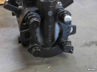 Backhoe New Holland Brandstofpomp Laad/Graaf  Parts nr:87801510R