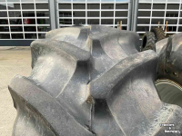 Wheels, Tyres, Rims & Dual spacers Pirelli 520/70 R38 banden op velg
