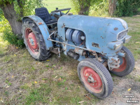 Small-track Tractor Eicher Es202
