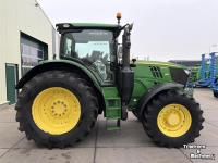 Tractor John Deere 6215R