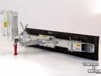 Rubber yard scraper Qmac Rubber feed scraper 2.10 mtr Hookup Weidemann