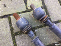 Used parts for tractors Deutz-Fahr Stuur kogel /stang