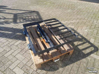 Diverse used spare-parts Baoli SIDE-SHIFT BORD FEM2 2500 KG