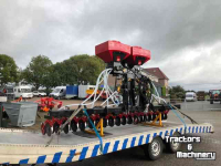 Seed drill Delimbe T5, T14, T15,T18, T20  fronttank, granulaat strooier zaaimachine