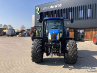 Tractor New Holland TS135A