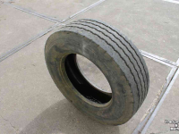 Wheels, Tyres, Rims & Dual spacers Michelin 285/70R19.5 XTA truckband aanhangerband trailerband