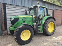 Tractor John Deere 6115M tractor trekker 6115 M