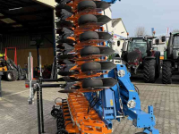 Inter-row cultivator Schmotzer 3x2.25 en 3x1.50 Uienschoffels met camera