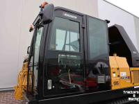 Tracked Earth-dumper Morooka MST80CR