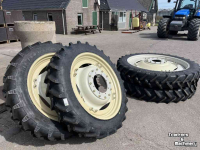 Wheels, Tyres, Rims & Dual spacers BKT 300/95 R52 270/95 R38