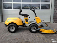 Ride-on mower Stiga Park compact