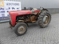 Oldtimers Massey Ferguson FE35 Tractor