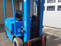 Forklift Toyota FBMF25